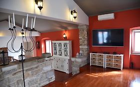 House Justina